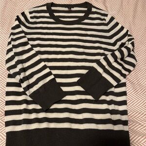 Striped brown and White lightweight Sweater